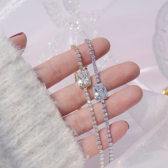 NEW 14K White Gold Plated Diamond Halo Bracelet - Picture 6 of 7